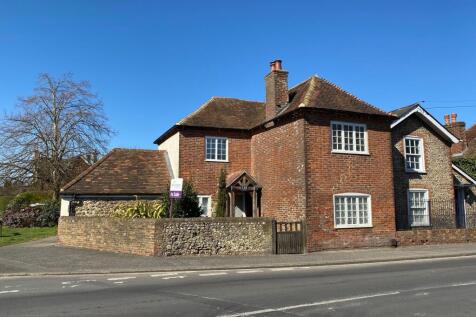 138 Whyke Road, Chichester, PO19 4 bed semi