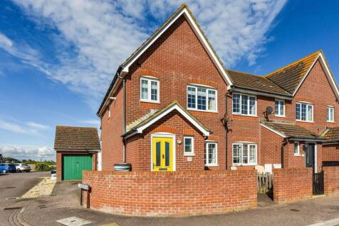 Tide Way, Bracklesham Bay, PO20 3 bed end of terrace house for sale