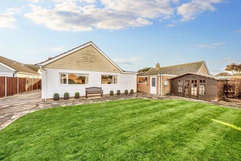 Owers Way, West Wittering, PO20 3 bed detached bungalow for sale