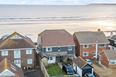 Marine Drive West, West Wittering, PO20 3 bed apartment for sale