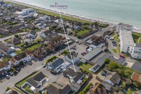 Watersedge Gardens, West Wittering, PO20 3 bed detached bungalow for sale