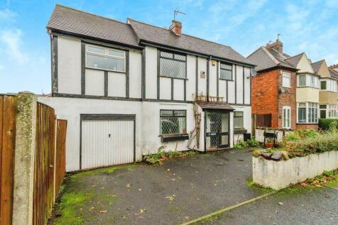 4 bed detached house