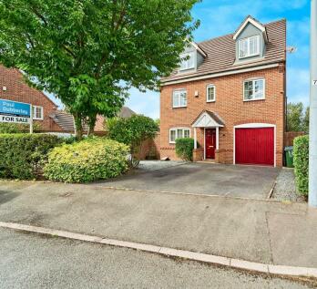 6 bedroom detached house for sale