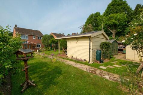 The Street, Eythorne, Dover, CT15 3 bed link detached house for sale