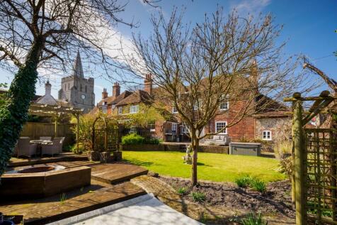 The Square, Elham, Canterbury, CT4 5 bed end of terrace house for sale