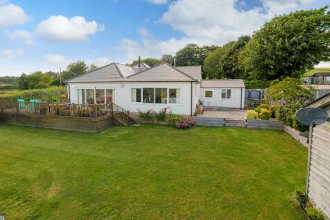 Woodland Road, Lyminge, Folkestone, CT18 3 bed detached bungalow for sale