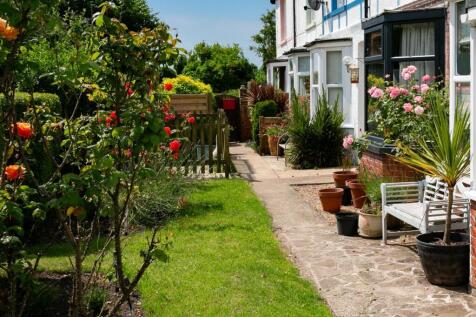 3 Victoria Terrace, Hythe, CT21 2 bed terraced house for sale