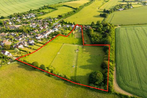 Woodland Road, Lyminge, Folkestone, CT18 5 bed detached house for sale