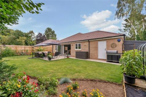 Park View, Moulton, Northampton... 3 bed bungalow for sale