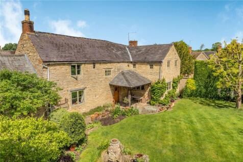 Bridge Road, Stoke Bruerne... 4 bed detached house for sale