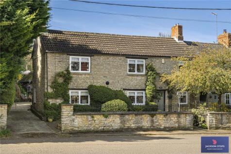Newtown Road, Raunds, Wellingborough... 6 bed equestrian property for sale