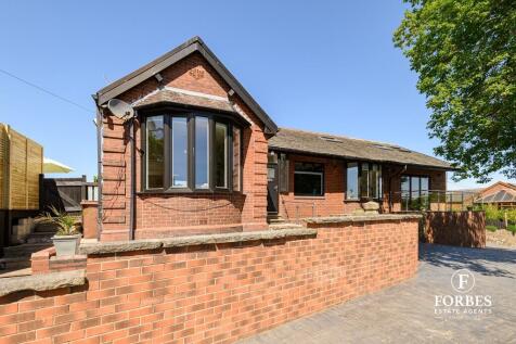 Bog Height Road, Darwen BB3 5 bed detached house for sale