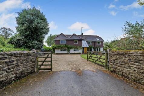 Highfield Lane, Thursley, Godalming 4 bed detached house for sale