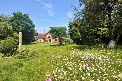 Hermitage Road, Cold Ash, Thatcham... 4 bed detached house for sale