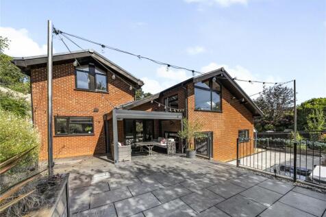 Kiln Lane, Clophill, Bedford... 6 bed detached house for sale