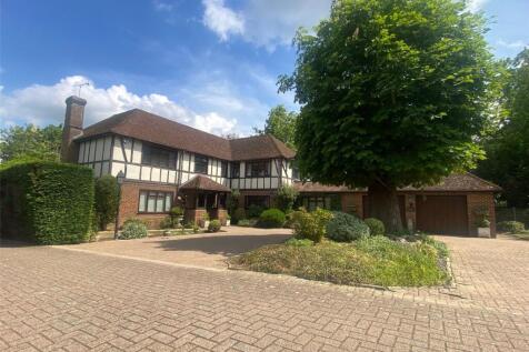 Church Road, Westoning, Bedfordshire... 5 bed detached house for sale