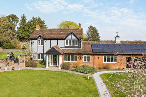 Sproughton, Ipswich, Suffolk 5 bed detached house for sale