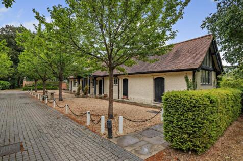 Herringswell, Bury St. Edmunds, Suffolk 3 bed detached house for sale