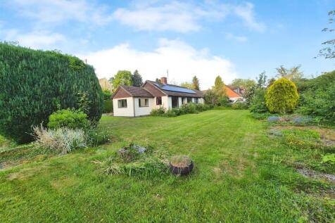 3 bedroom detached bungalow for sale