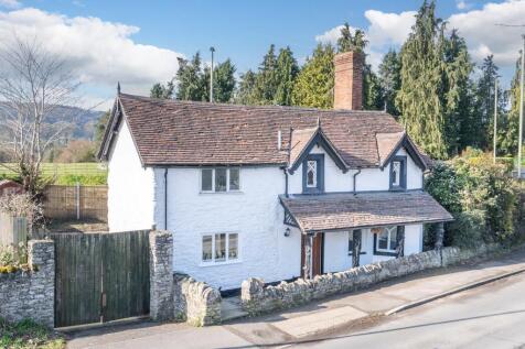 Bromfield Road, Ludlow 3 bed detached house for sale