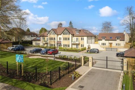 Apartment 1, Beechwoods, Oatlands... 3 bed flat for sale