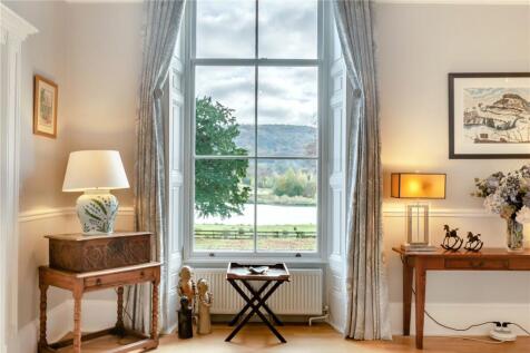 Weston Lane, Otley, West Yorkshire 4 bed house for sale