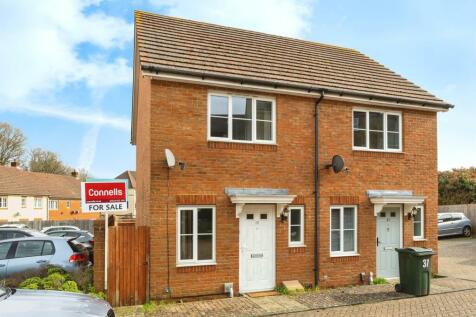 2 bedroom semi-detached house for sale