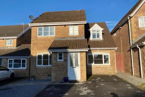 Llys Iris, Neath, Neath Port Talbot. 3 bed detached house for sale