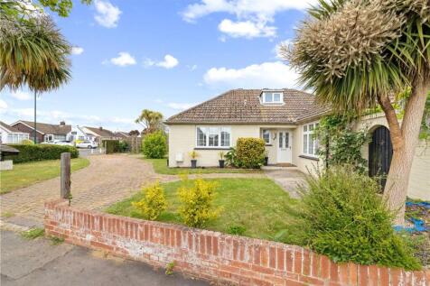 4 bedroom bungalow for sale