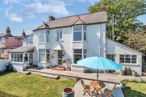 Turnpike, Sampford Peverell, Tiverton 4 bed semi