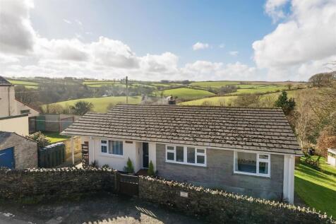 Trevelmond, Liskeard 2 bed bungalow for sale