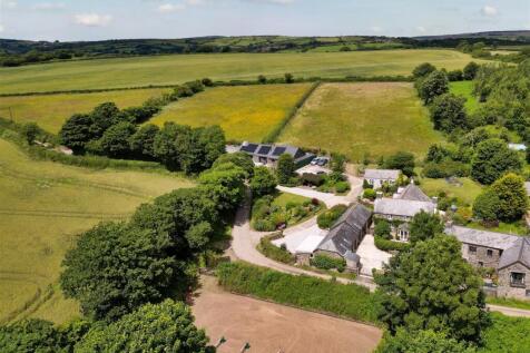 St Cleer, Liskeard 5 bed detached house for sale