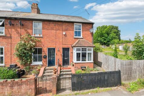 Lansdown Road, Chalfont St Peter SL9 3 bed end of terrace house for sale