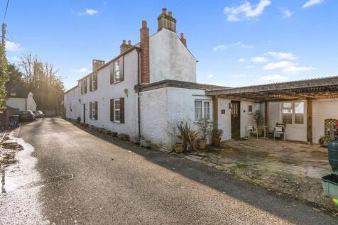 Axminster Road, Musbury, Axminster 2 bed semi