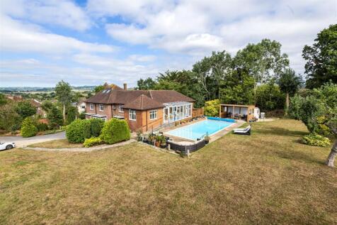 Musbury Road, Axminster 6 bed detached house for sale