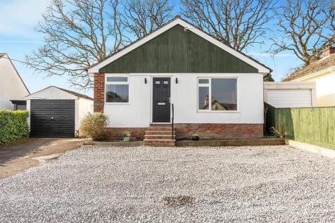 Wellmead, Kilmington, Axminster 2 bed bungalow for sale