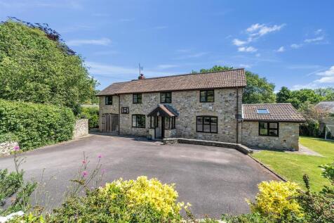 Smallridge 5 bed detached house for sale