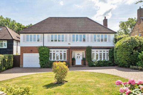5 bedroom detached house for sale