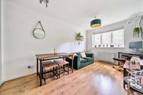 1 bedroom apartment for sale