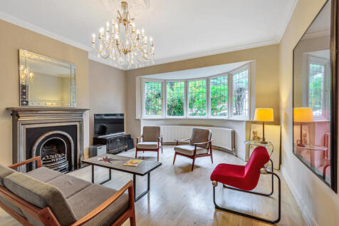 Vallance Road, London, N22 5 bed terraced house for sale