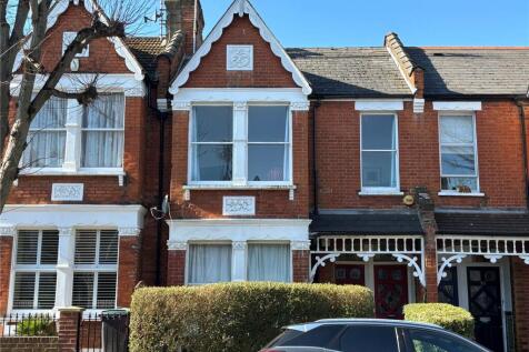 Princes Avenue, London, N22 2 bed maisonette for sale