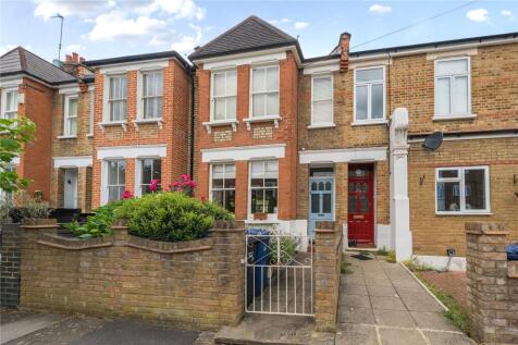Pembroke Road, London, N10 3 bed terraced house for sale