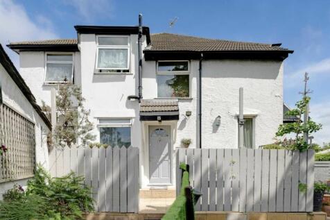 Park Road, Hendon NW4 2 bed flat for sale