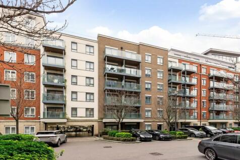 Commander Avenue, London NW9 2 bed flat for sale