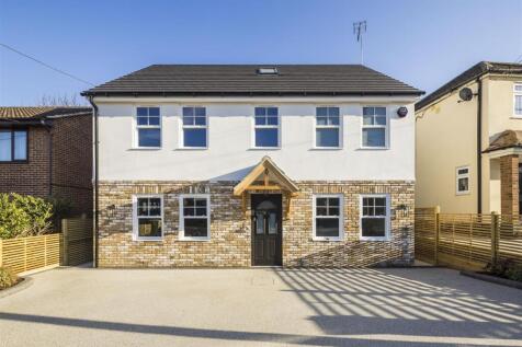 Cavell Road, Billericay CM11 5 bed detached house for sale