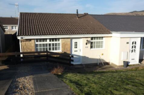 2 bedroom terraced bungalow for sale