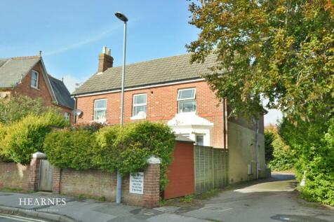 New Borough Road, Wimborne, Dorset... 1 bed apartment for sale