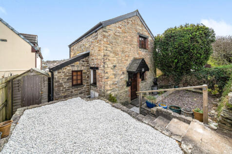 2 bedroom detached house for sale