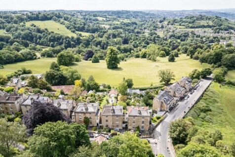 4 bedroom town house for sale