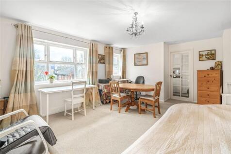 Henry Doulton Drive, Heritage Park... 2 bed flat for sale